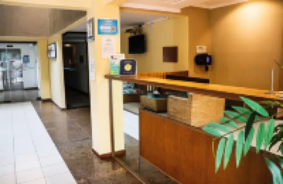 Flats em prédio Beira Mar Ponta Negra Mirador - Qavi