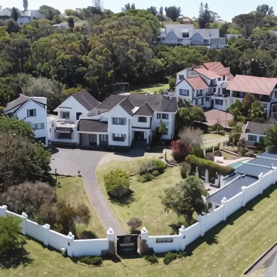 Hathaway Guest House Hotels near Aquarium