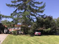 Alt Pension Hotels near Safari Club Odolena Voda