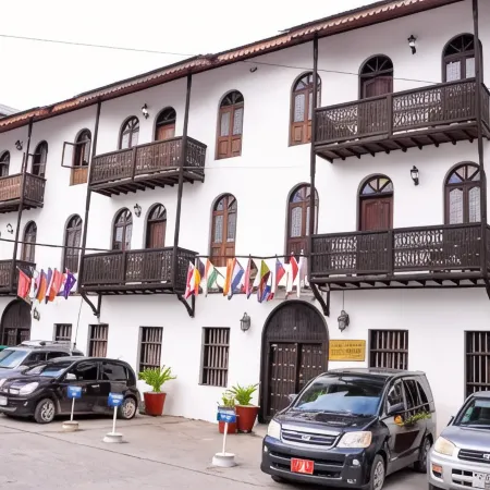 Forodhani Park Hotel