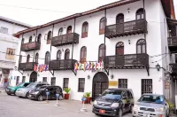 Forodhani Park Hotel - Parking