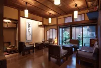Ryokan Tanabe Отели в г. Такаяма