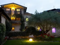 Bed and Breakfast Casa del Nonno Hotels in Sarnico
