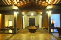 The Beach Cabanas Retreat & Spa - parking