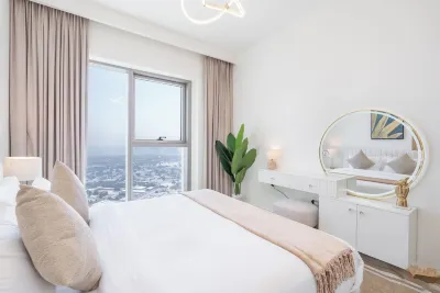 Luxury Stay by Dubai Mall & Burj