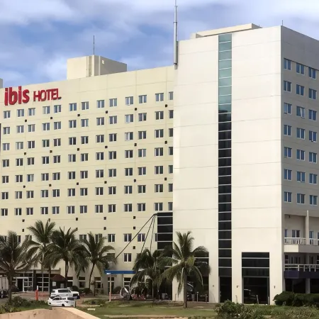 Ibis Salvador Rio Vermelho Отели рядом с достопримечательностью «Маяк Прайя-да-Барра»