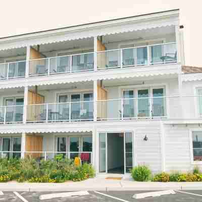 Beach Shack Hotel Exterior