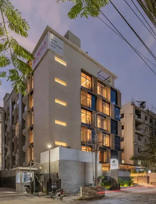 Skyla Studios & Suites - Kondapur Hotels near GSM Mall & Multiplex