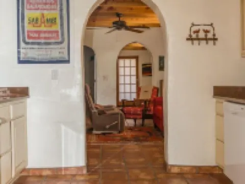 Charming Adobe One Block from the Mesilla Plaza โรงแรมในMesilla