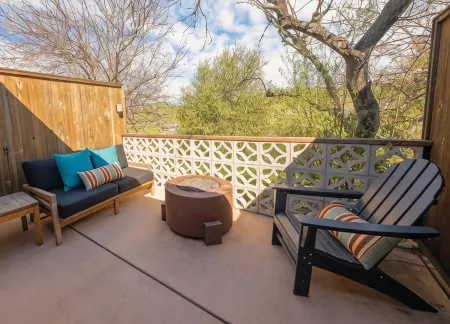 Skyview Los Alamos - 21 & over Pool