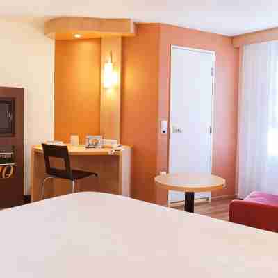 Hôtel Ibis Poitiers Centre Rooms