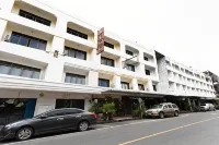 K.L. Boutique Hotel Отели в г. 