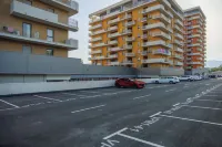 Apartment Sleeps 4 with Sea View