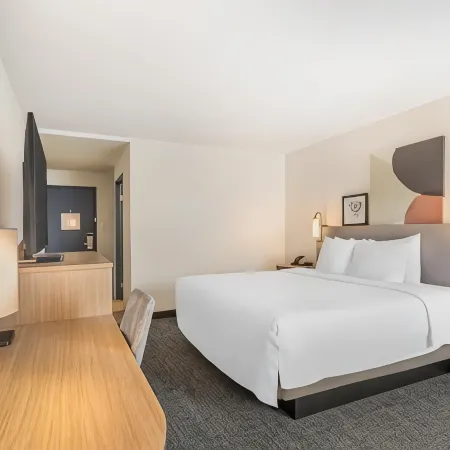 Spark by Hilton Knoxville North I-75