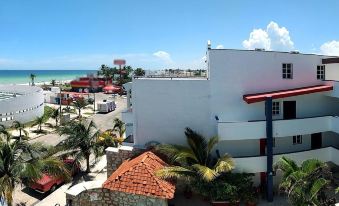Progreso Beach Hotel