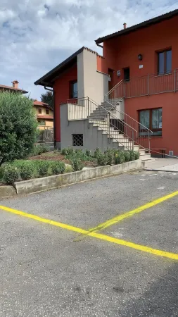 Borghetto Airport/Hospital Отели рядом с достопримечательностью «Orto botanico Lorenzo Rota»