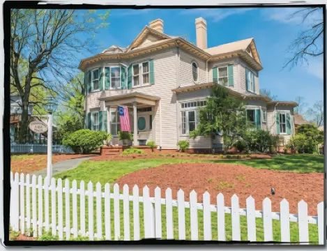 ชาร์ลส์ เบส เฮาส์ เบดแอนด์เบรคฟาสต์ โรงแรมใน