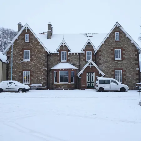 The Hopetoun Arms Hotel
