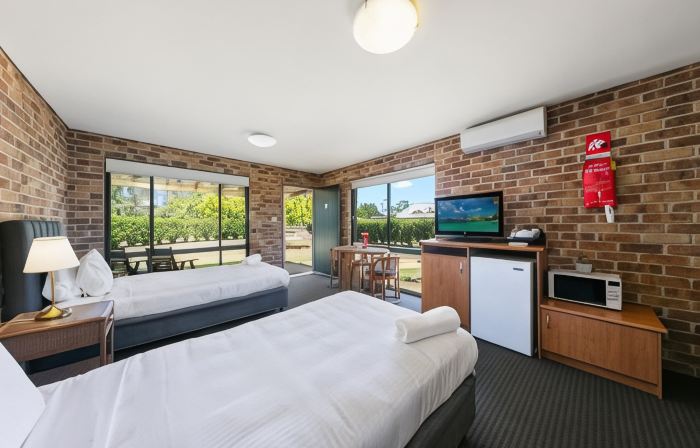 Potters Apartments