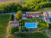 Cascina Desderi Hotels in Asti