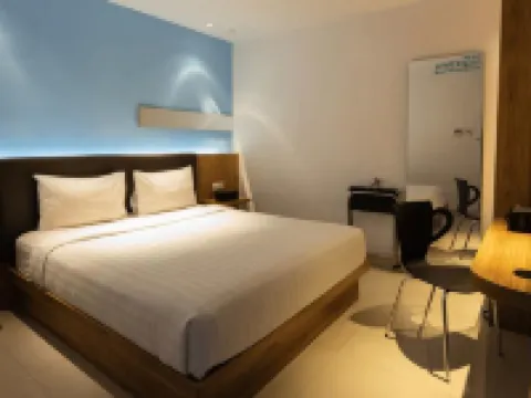 Mooz Hotel Surabaya - Jemursari Hotels in Wonocolo