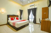 Capital O 90643 Suri Guest House Syariah Hotel a West Air Tawar