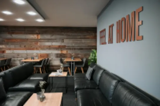 ホテル アルペングリューエン