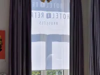 Hotel Retro Отели рядом с достопримечательностью «Станция метро Botanique»