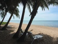 Bayview Beach Resort - Beach