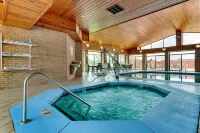 Holiday Inn Express & Suites Bad Axe Hotels in Hume Township