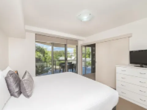 Beaches on Lammermoor Apartments Hotels in Yeppoon