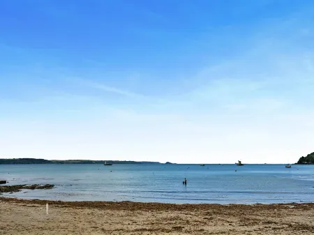 April Cottage Отели в г. Торпойнт