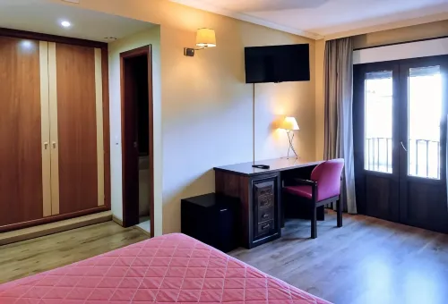 Hostal Plaza Mayor - Parkplatz
