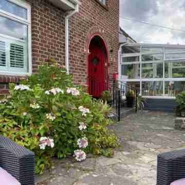 Overdale Motel Hotel Exterior