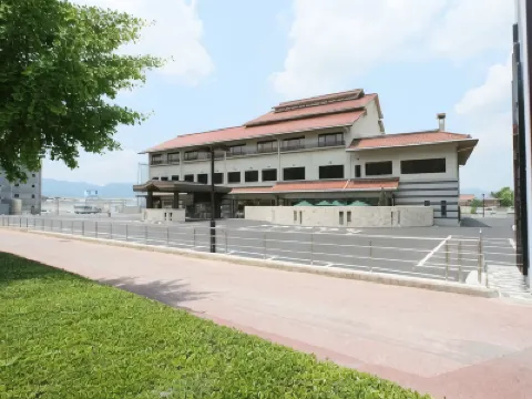 Saijo Hakuwa Hotel Hoteles en 