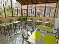 Nafsika Hotel