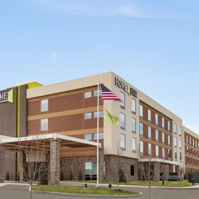 Home2 Suites by Hilton Colorado Springs Hotels near Cheyenne Mountain Zoo