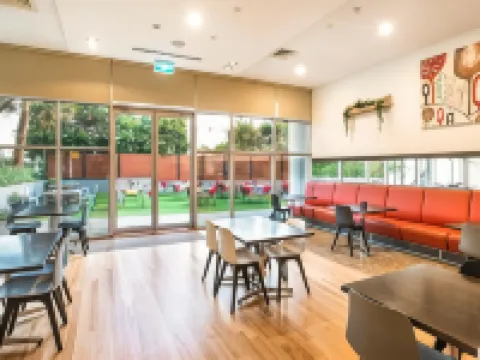 Ibis Melbourne Glen Waverley Hotels in Glen Waverley