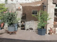 In the heart of Sancerre, on a square with a thousand years of history Hotels in Sancerre