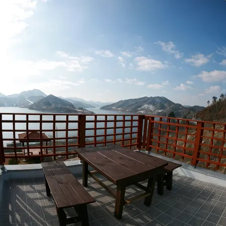 Imsil Moonlight Stay Pension