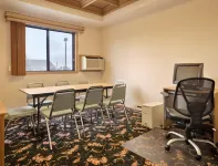 슈퍼 8 바이 윈덤 오타와 스타브드 락