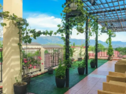 Grand Gallery Hotel Bukittinggi ブキティンギのホテル