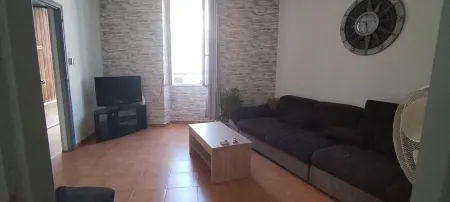 Maison Proche D'avignon, L'isle /sorgues, Saint Remy et du Parc Spirou Отели в г. Кавайон