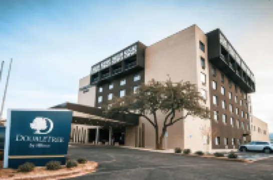 DoubleTree by Hilton Lubbock University Area
