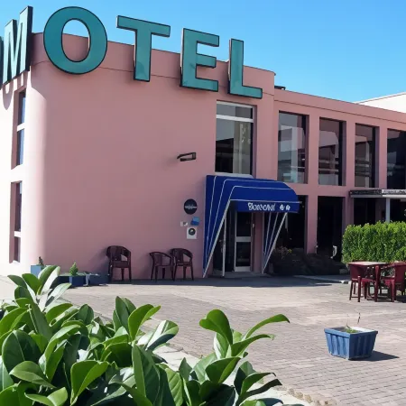 Hôtel Bomotel