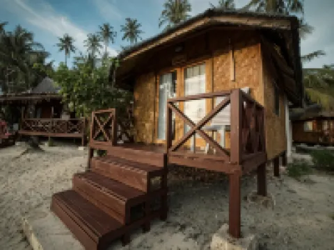 Simeulue Surflodges Hotels in 