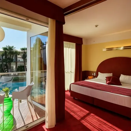 Color Hotel Style, Design & Gourmet