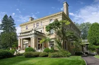 Historic Cotton Mansion by Heirloom Boutique Collection