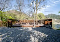 Danyang Ondal and Pyeonggang Pension - Pool