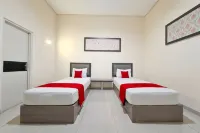 RedDoorz at Hotel Galaksi Ponorogo